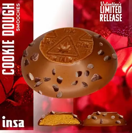 Cookie Dough Smooches by Insa