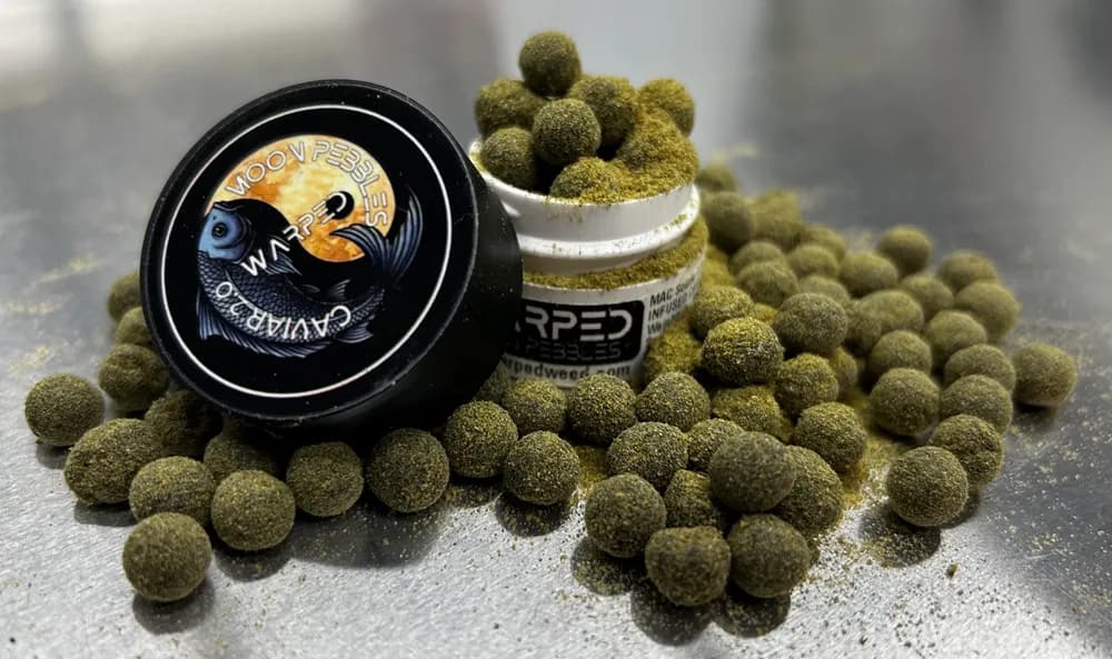 MAC Moon Pebbles by Warped, flower