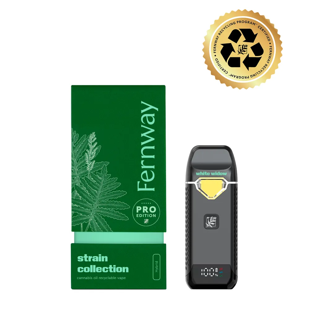 White Widow All-In-One Traveler PRO by Fernway, vape