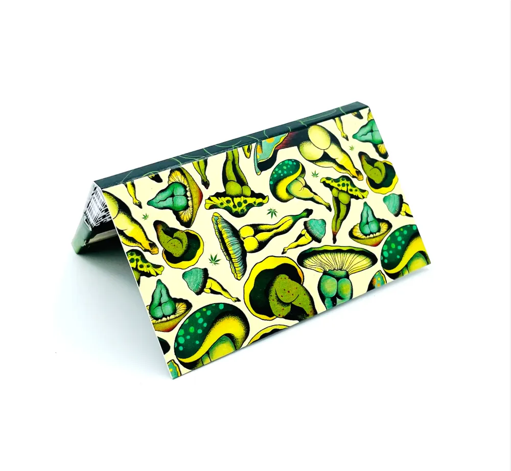 "Mush Love" 1 " Rolling Papers + Tips by ZZZ's Collective, accessory